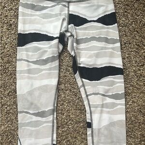 Lululemon leggings 23”